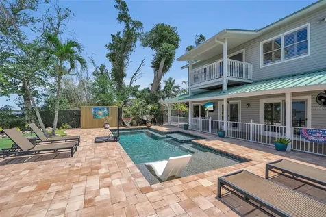 70 Mound Place Terra Ceia FL 34250