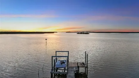 70 Mound Place Terra Ceia FL 34250
