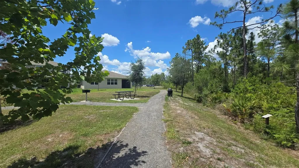 6114 Arbor Watch Loop Orlando FL 32829