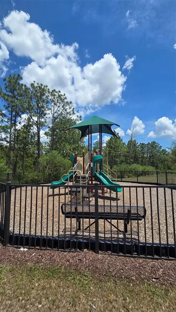 6114 Arbor Watch Loop Orlando FL 32829