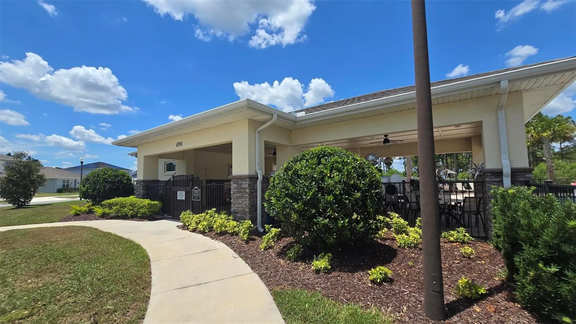 6114 Arbor Watch Loop Orlando FL 32829