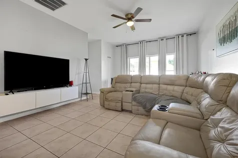 2165 Continental Street St Cloud FL 34769