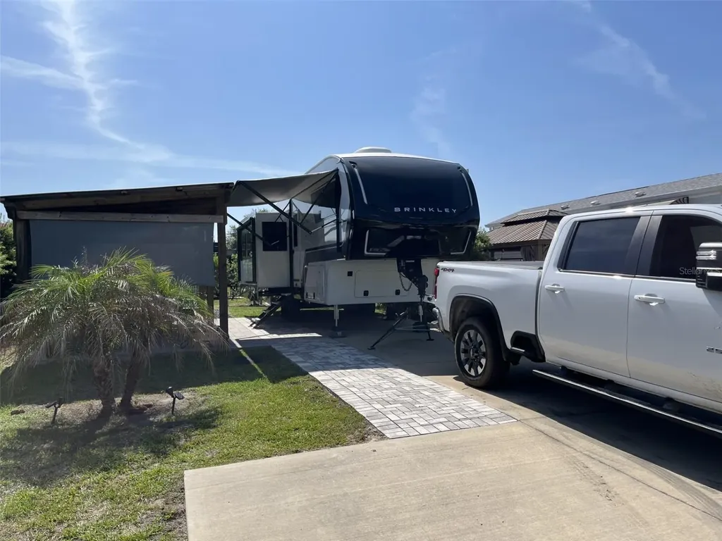 3058 NE 104th Avenue Silver Springs FL 34488