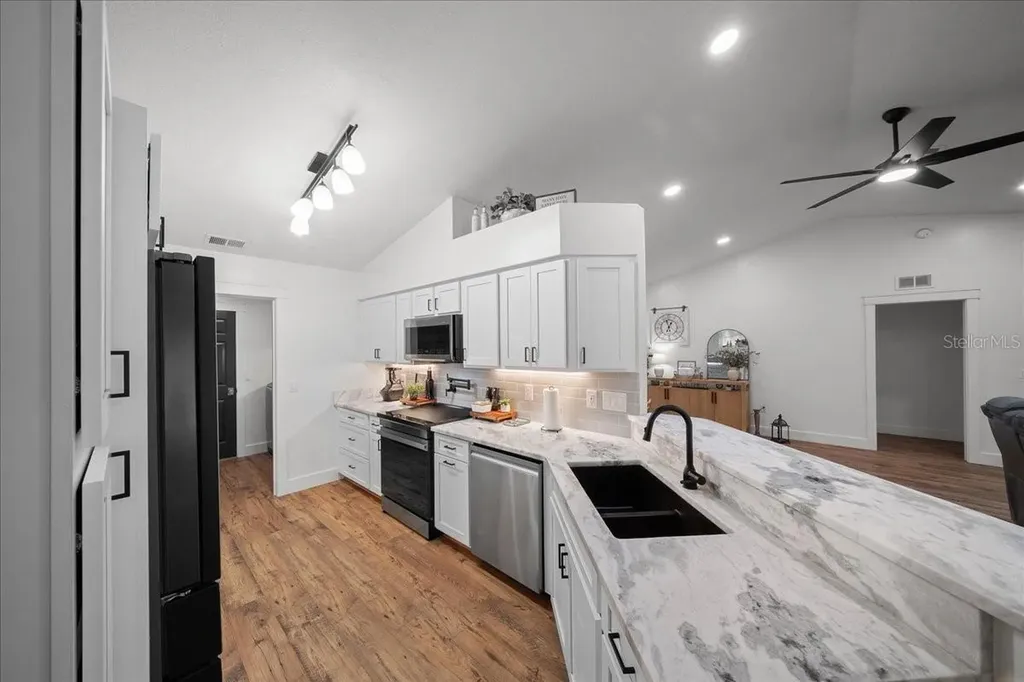 1694 W Pearson Street Hernando FL 34442