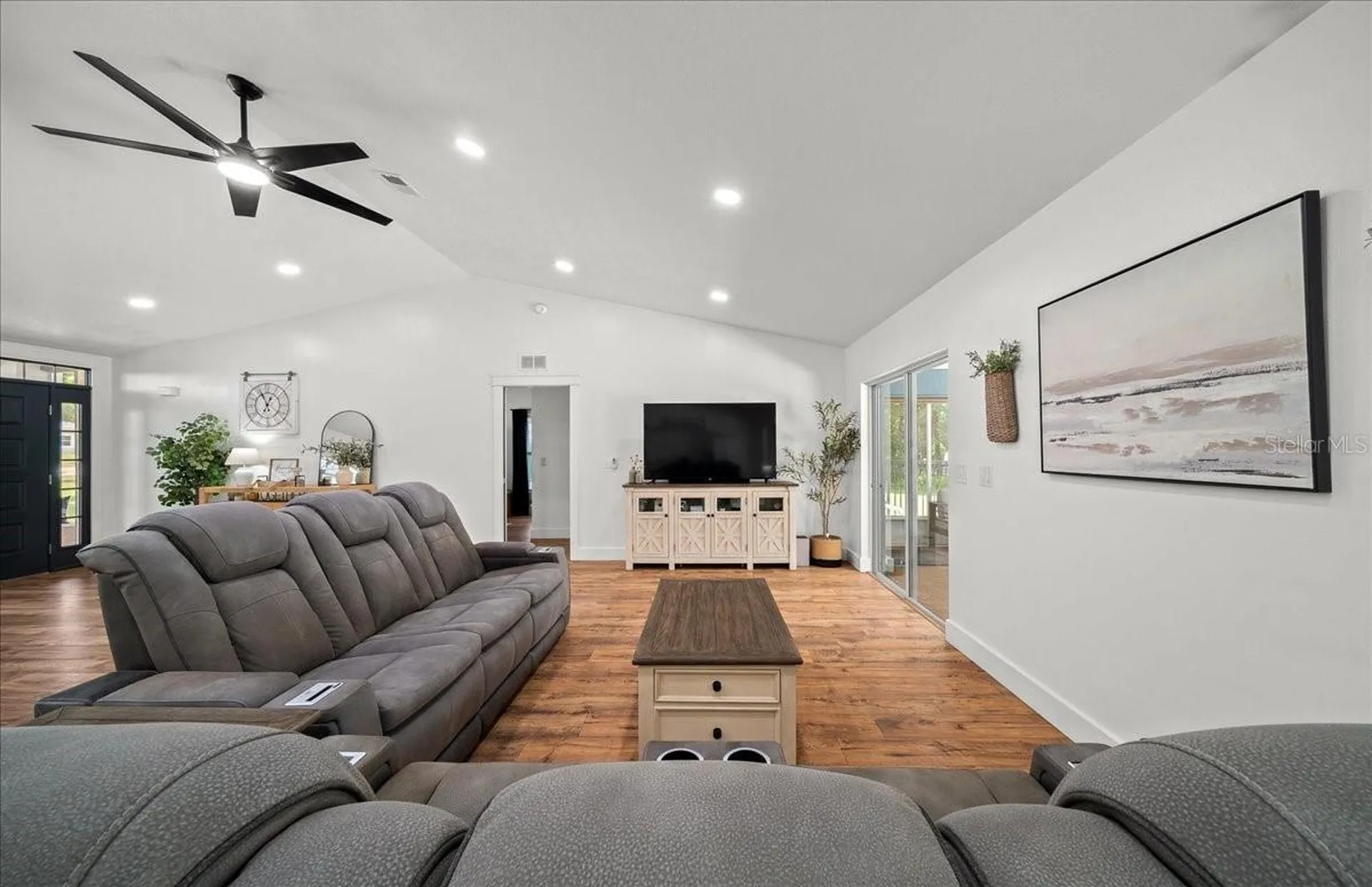 1694 W Pearson Street Hernando FL 34442