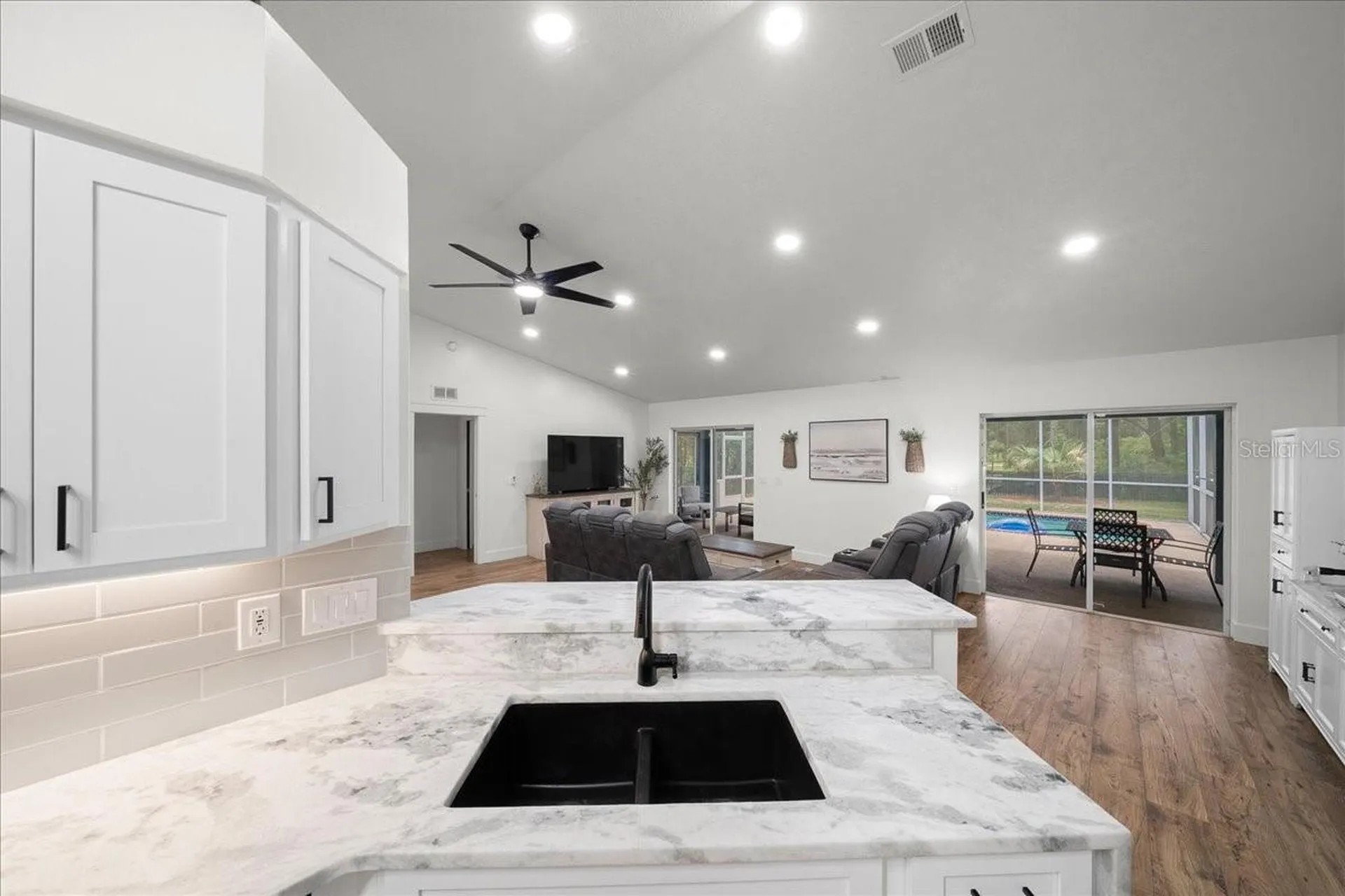 1694 W Pearson Street Hernando FL 34442