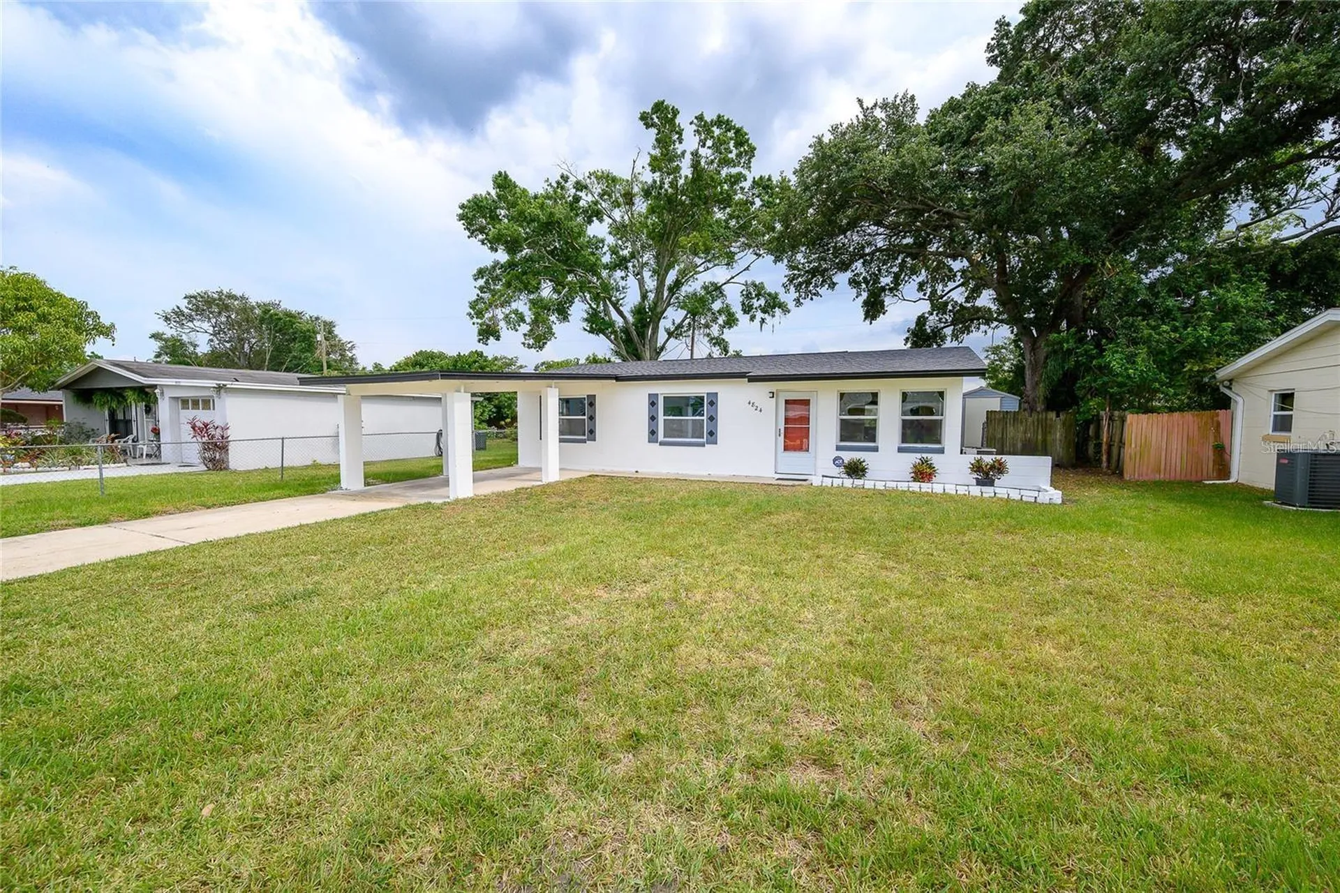 4824 Shoshone Street Orlando FL 32819