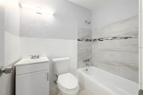 4824 Shoshone Street Orlando FL 32819