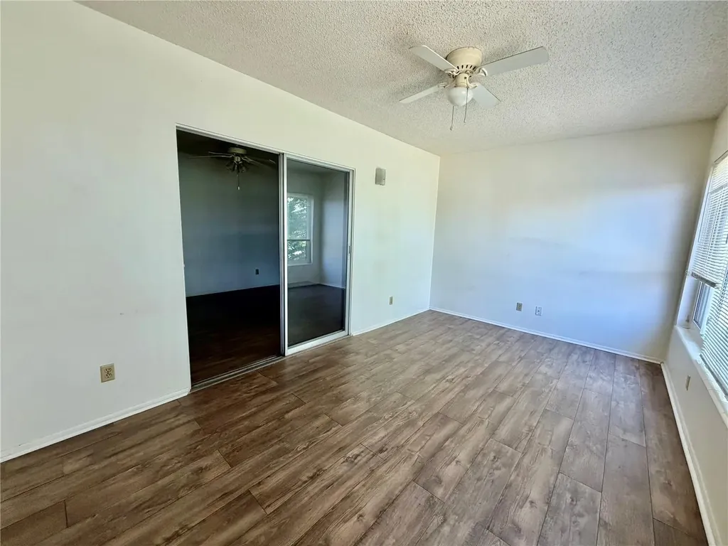2466 Ecuadorian Way Clearwater FL 33763