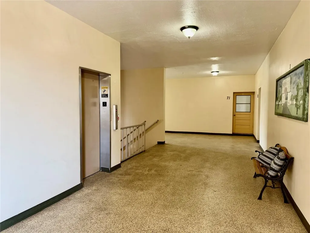 2466 Ecuadorian Way Clearwater FL 33763