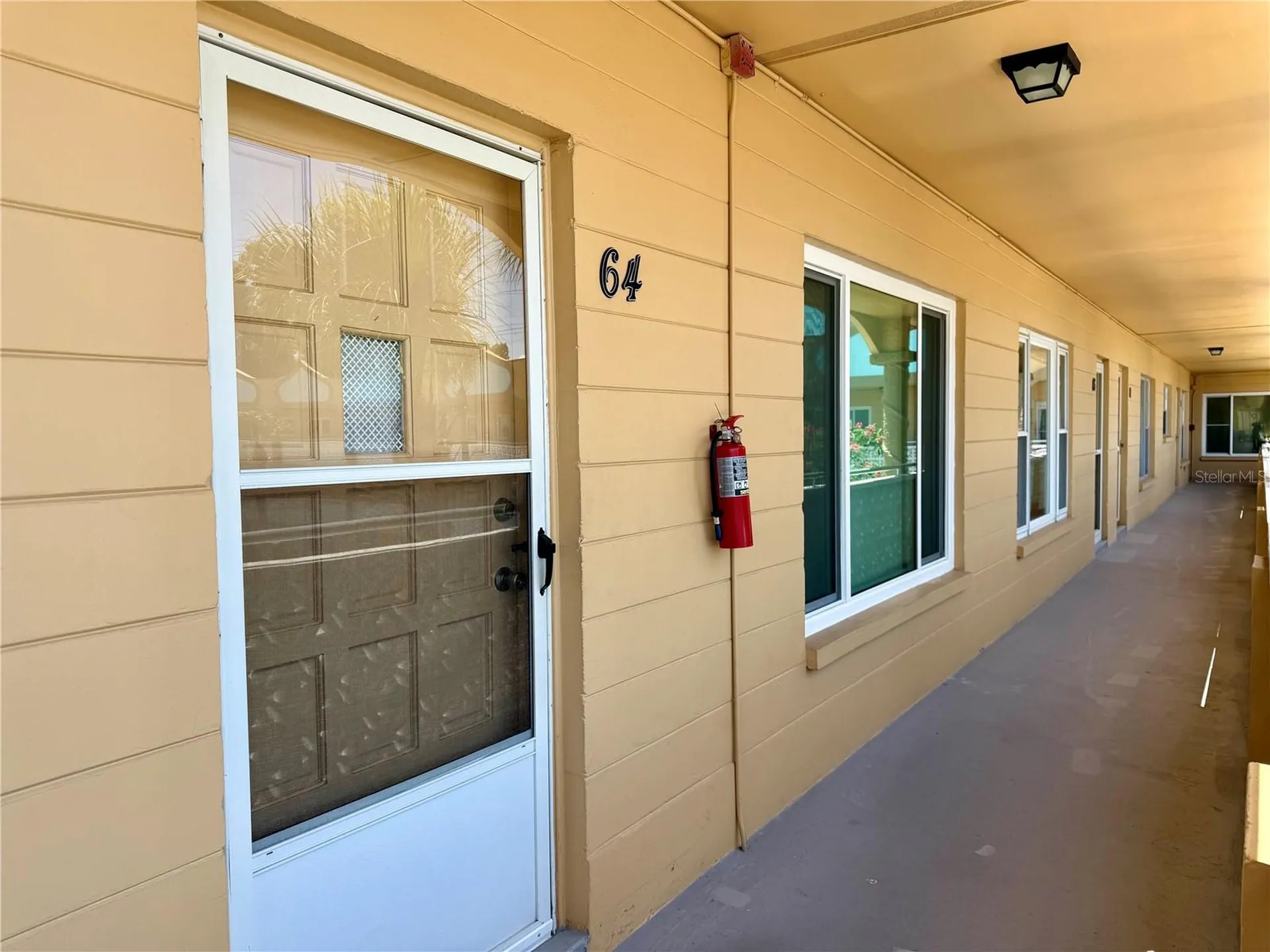 2466 Ecuadorian Way Clearwater FL 33763