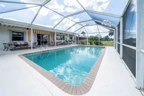 1433 SE 28th Terrace Cape Coral FL 33904