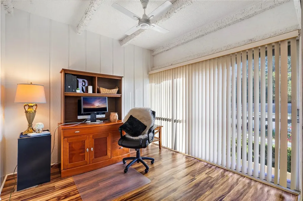 504 Cordova Green Seminole FL 33777