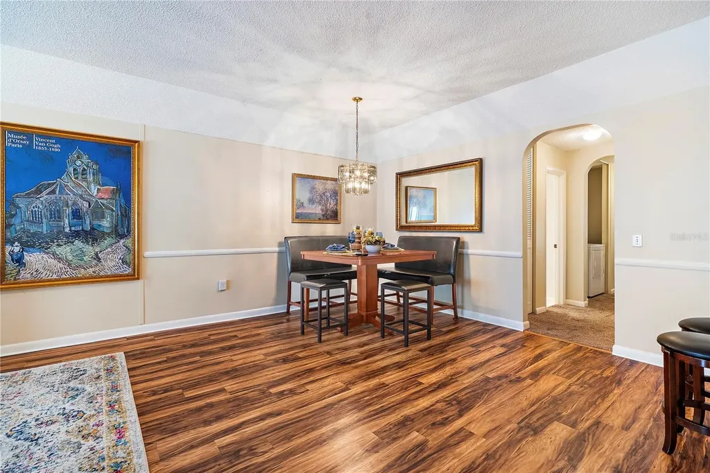 504 Cordova Green Seminole FL 33777