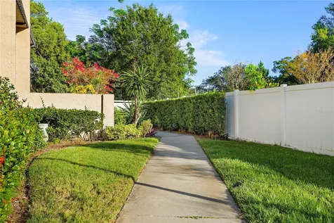 504 Cordova Green Seminole FL 33777