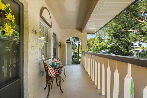 504 Cordova Green Seminole FL 33777
