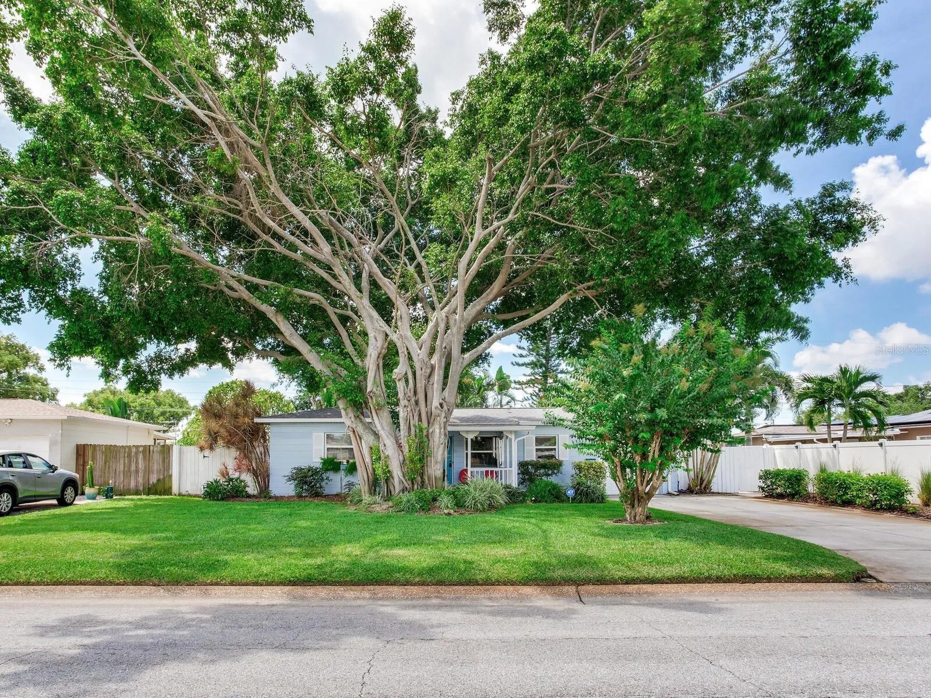 3662 24th Avenue N St Petersburg FL 33713