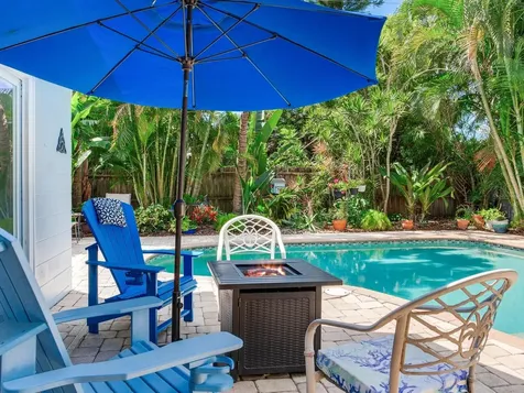 3662 24th Avenue N St Petersburg FL 33713
