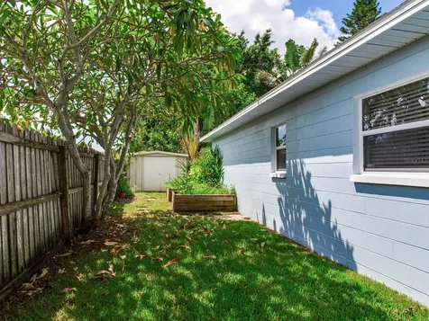 3662 24th Avenue N St Petersburg FL 33713