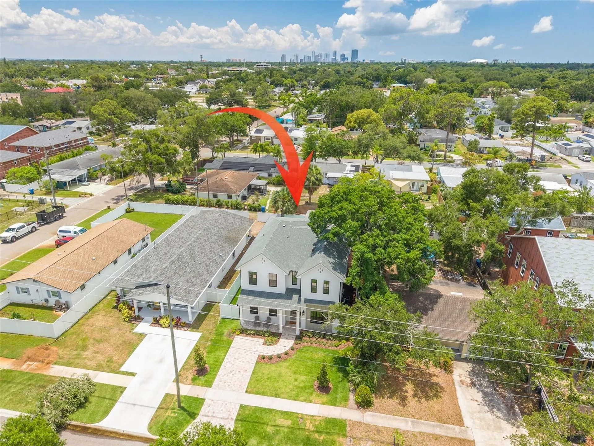 520 48th Avenue N St Petersburg FL 33703