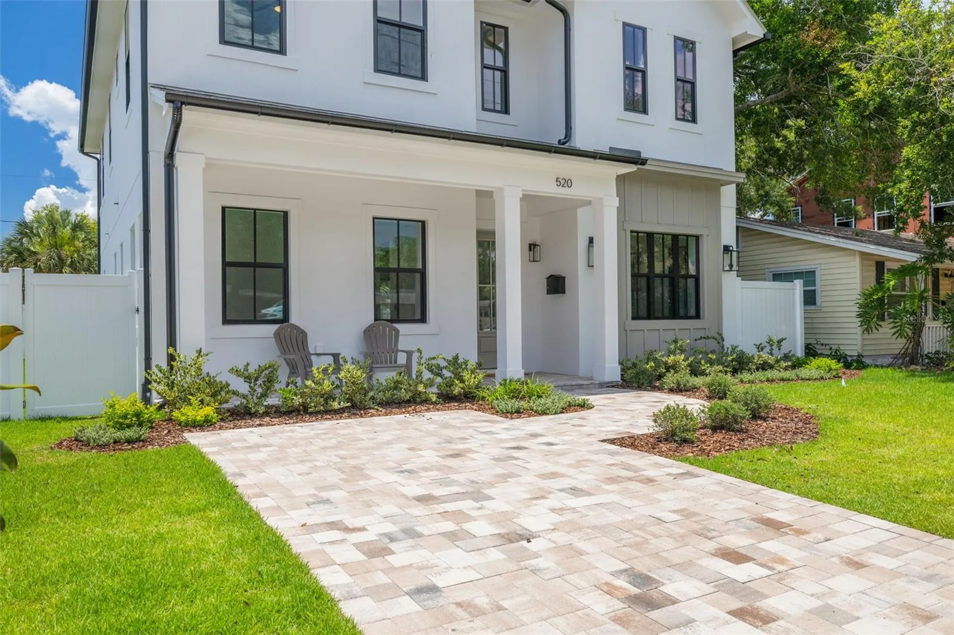 520 48th Avenue N St Petersburg FL 33703