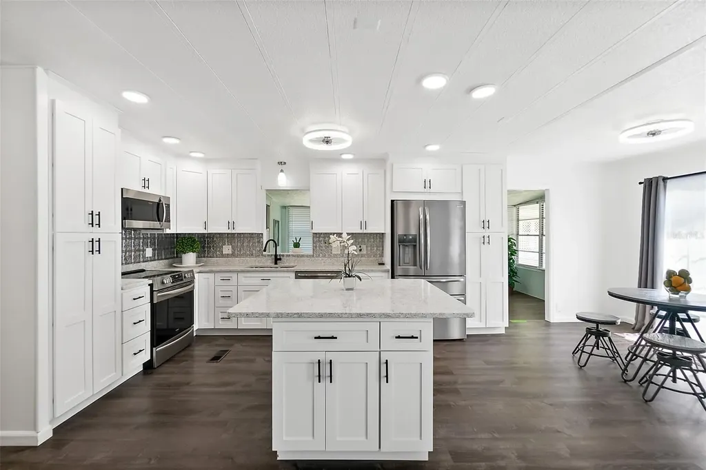 5660 Wood Street Port Orange FL 32127