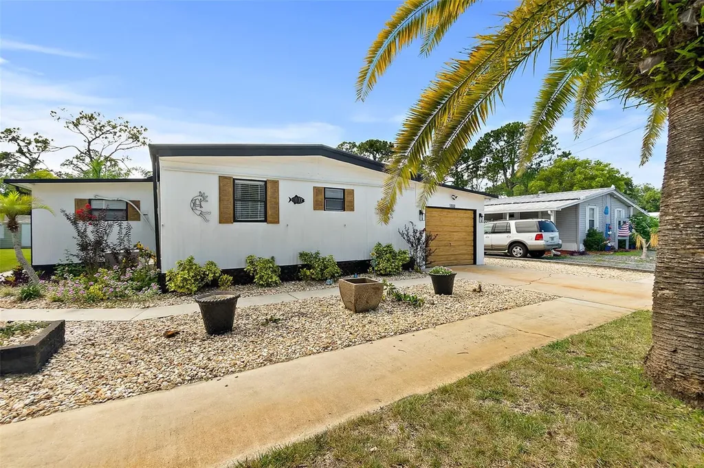 5660 Wood Street Port Orange FL 32127
