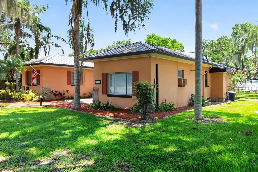 32805 Lake Eustis Drive Tavares FL 32778