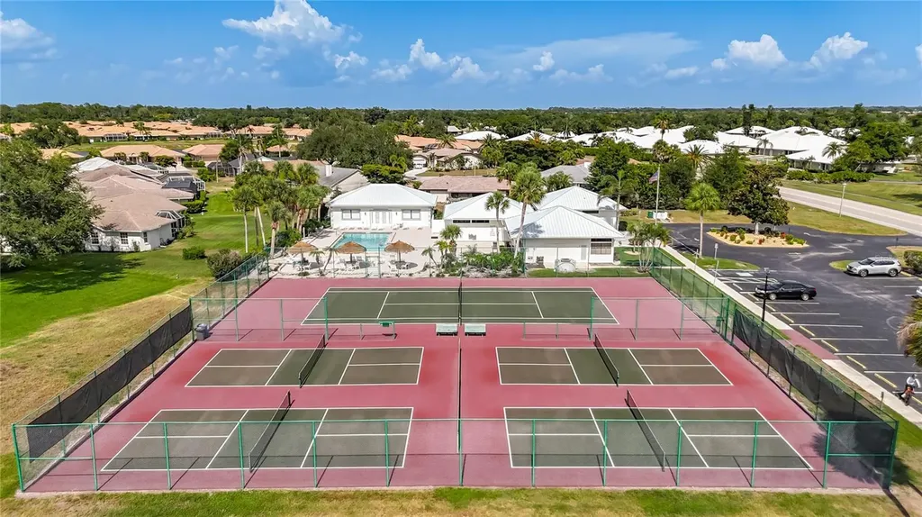 3234 Meadow Run Drive Venice FL 34293