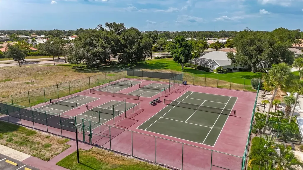 3234 Meadow Run Drive Venice FL 34293
