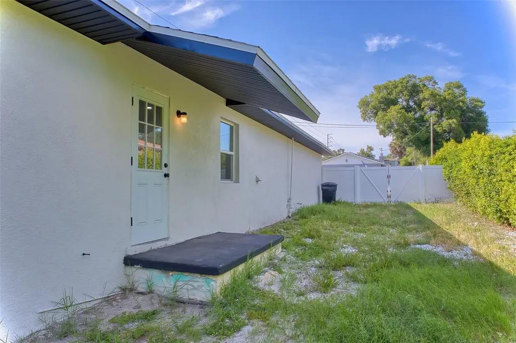 1301 Woodbine Street Clearwater FL 33755