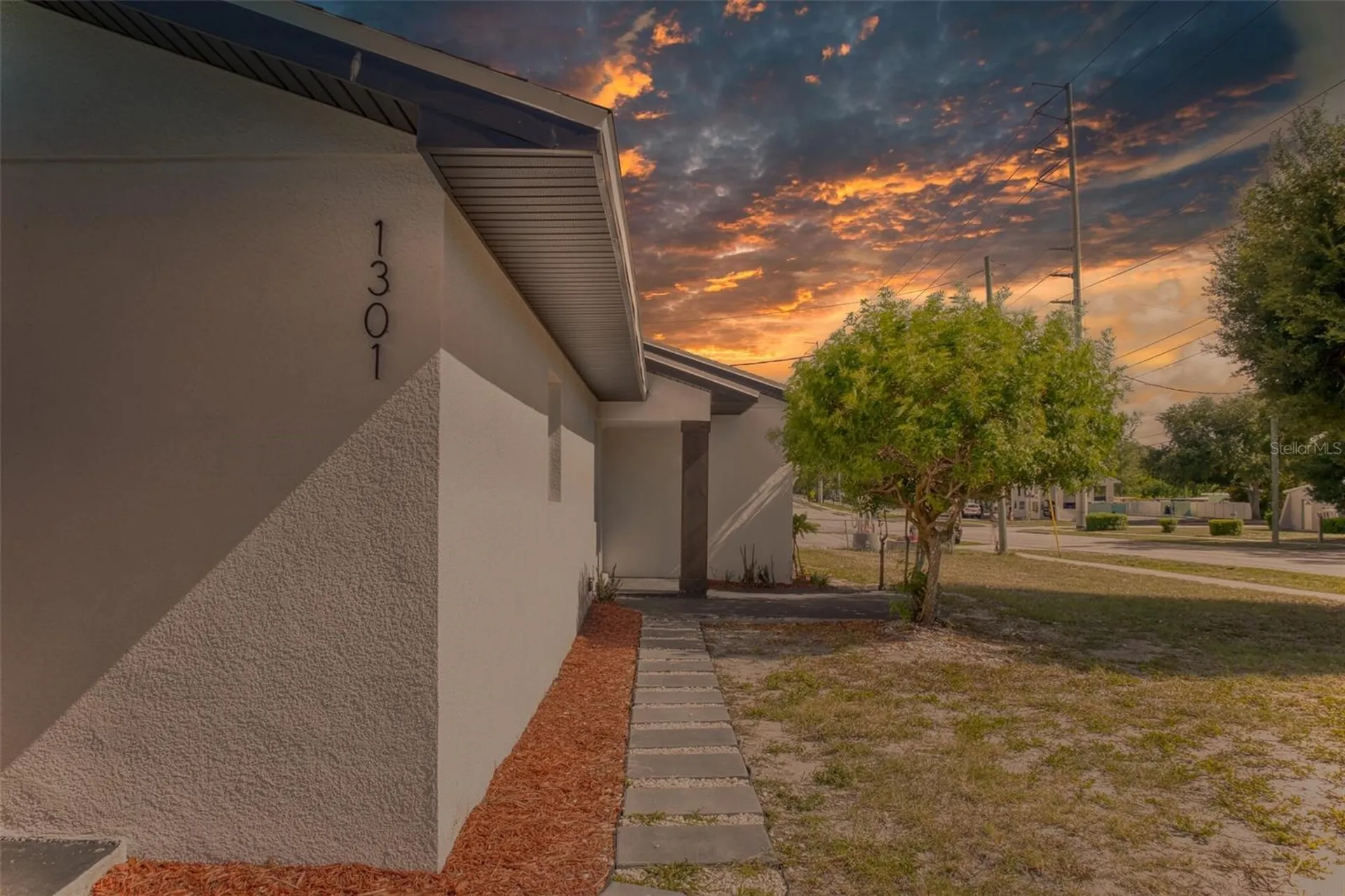 1301 Woodbine Street Clearwater FL 33755