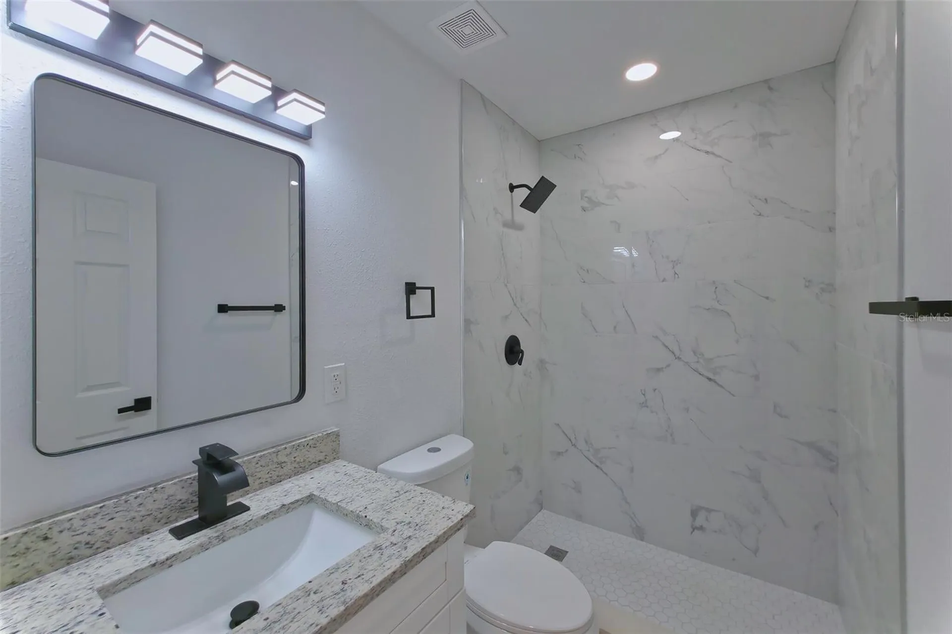 1301 Woodbine Street Clearwater FL 33755