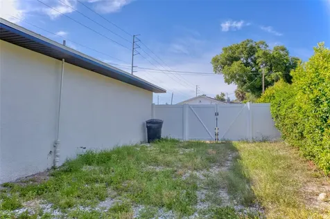 1301 Woodbine Street Clearwater FL 33755