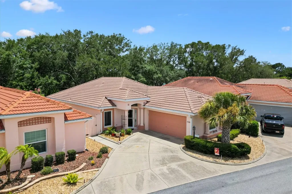 1516 Martinez Drive Lady Lake FL 32159