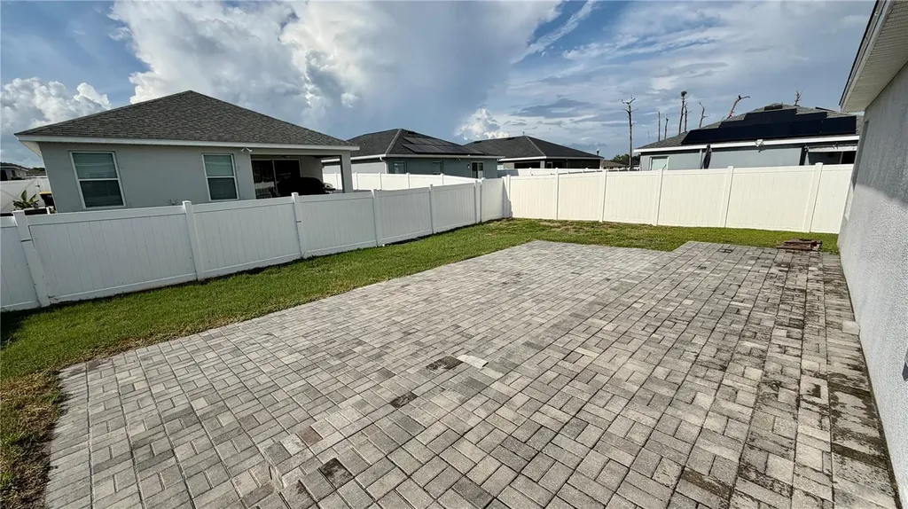 332 Cascara Lane Auburndale FL 33823