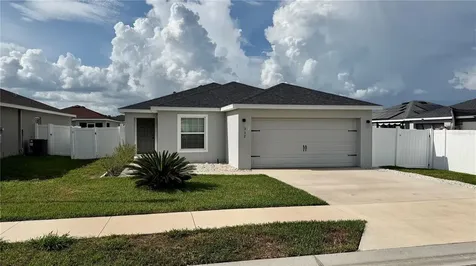 332 Cascara Lane Auburndale FL 33823