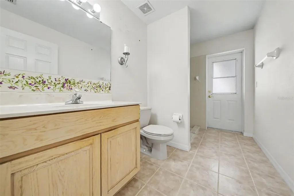 10 Burbank Drive Palm Coast FL 32137