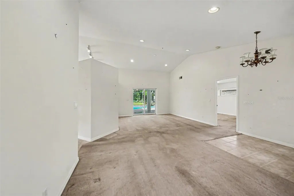 10 Burbank Drive Palm Coast FL 32137