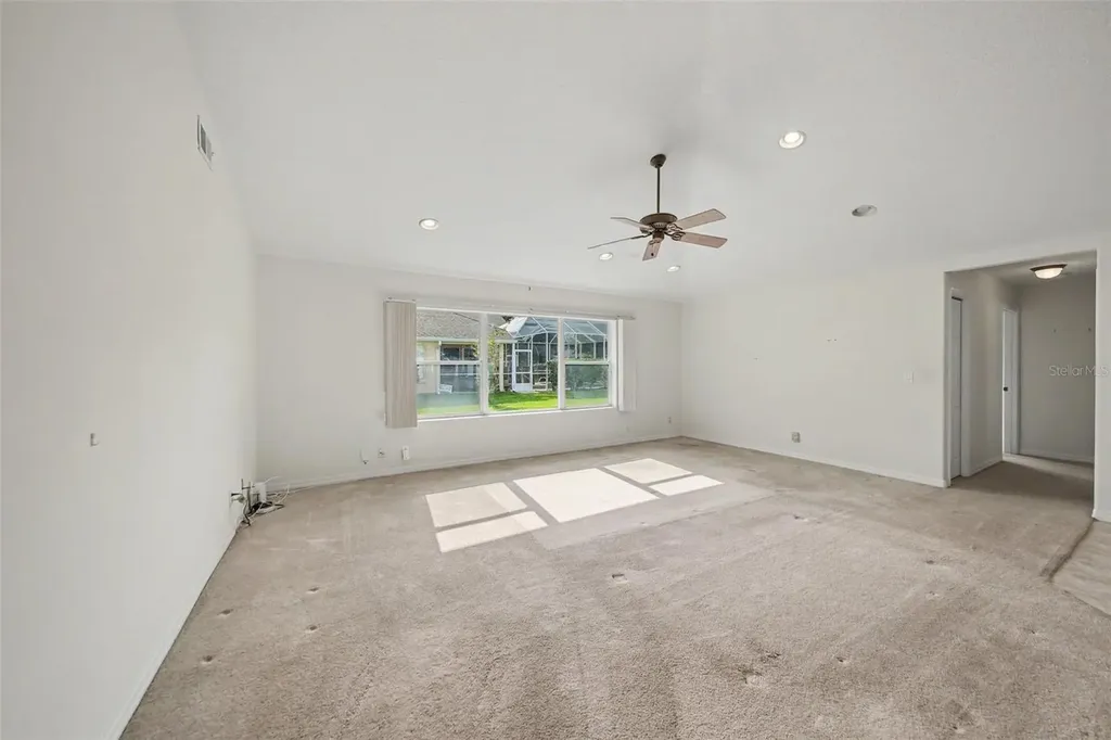 10 Burbank Drive Palm Coast FL 32137
