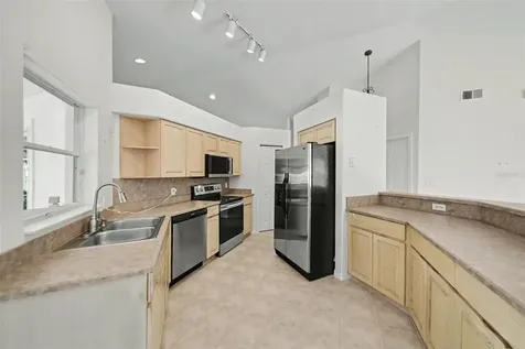 10 Burbank Drive Palm Coast FL 32137
