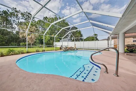 10 Burbank Drive Palm Coast FL 32137