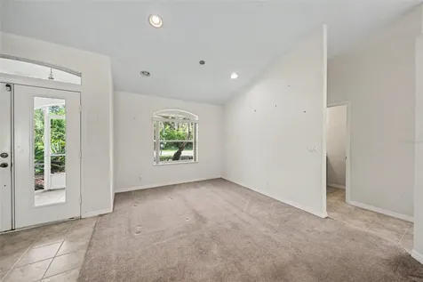 10 Burbank Drive Palm Coast FL 32137