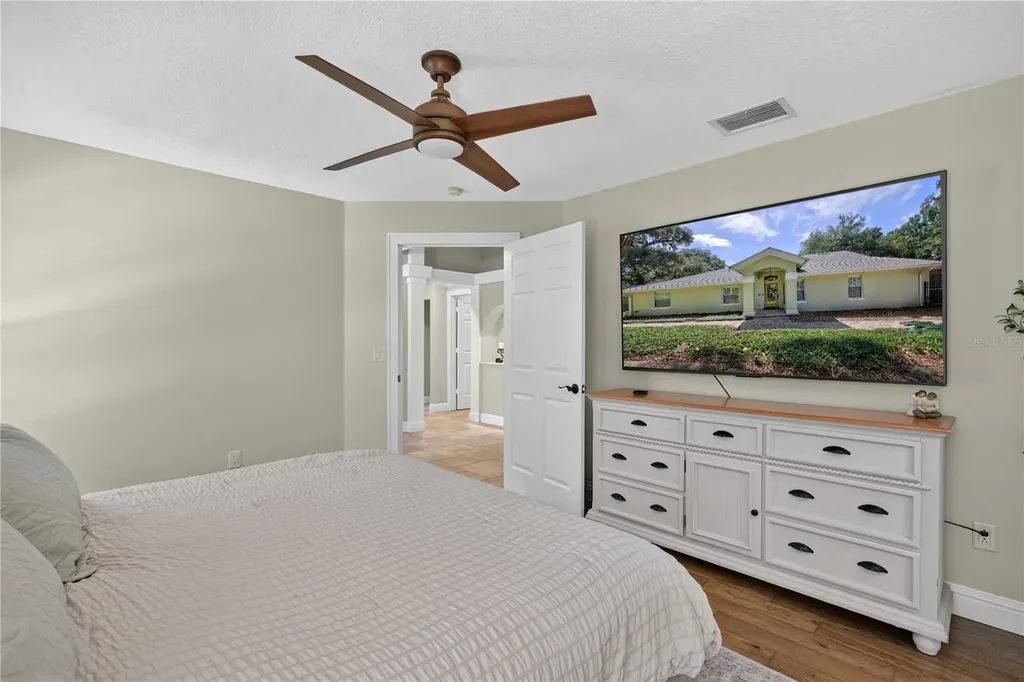 16720 Beauclaire Court Tavares FL 32778