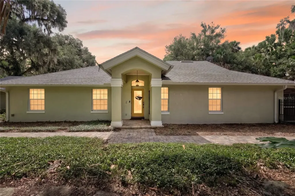 16720 Beauclaire Court Tavares FL 32778