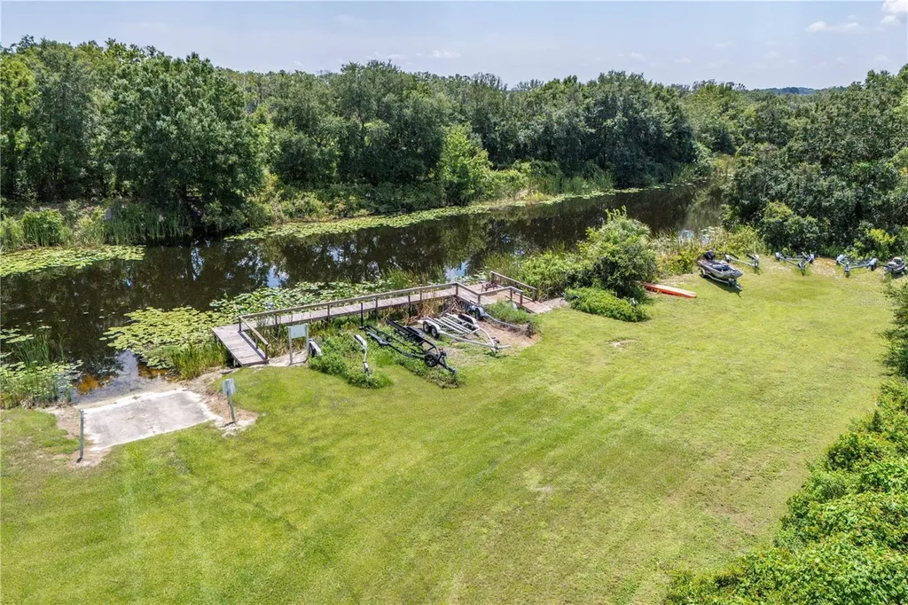 16720 Beauclaire Court Tavares FL 32778