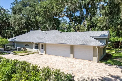 16720 Beauclaire Court Tavares FL 32778