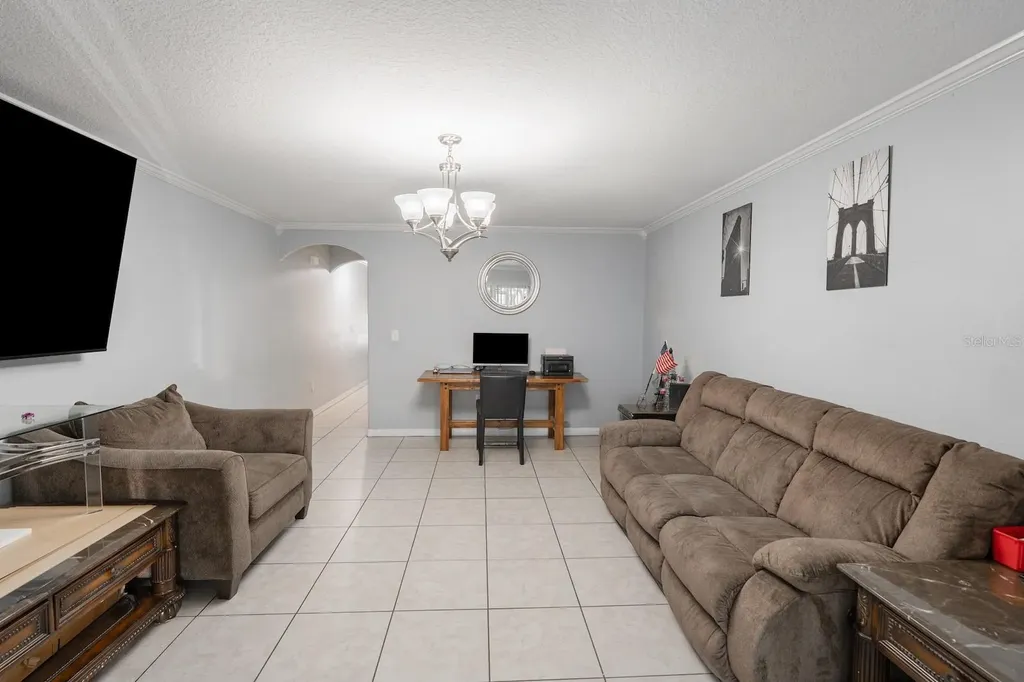 10928 Keys Gate Drive Riverview FL 33579