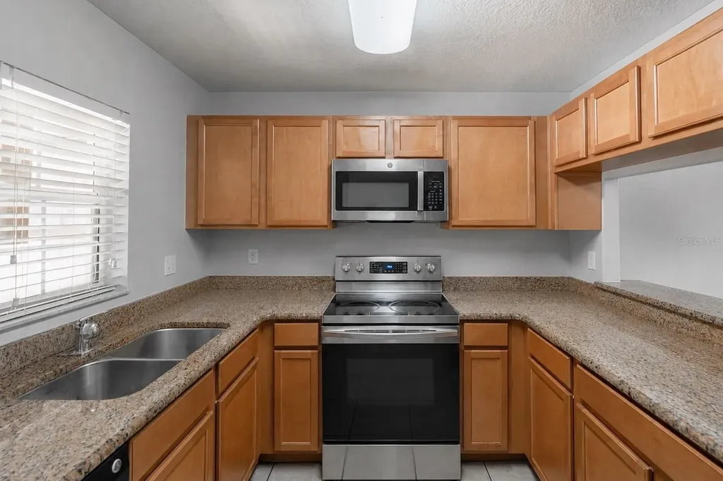 10928 Keys Gate Drive Riverview FL 33579