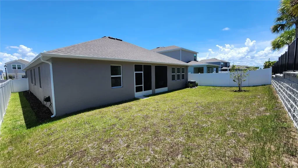 2095 Rider Rain Lane Apopka FL 32703